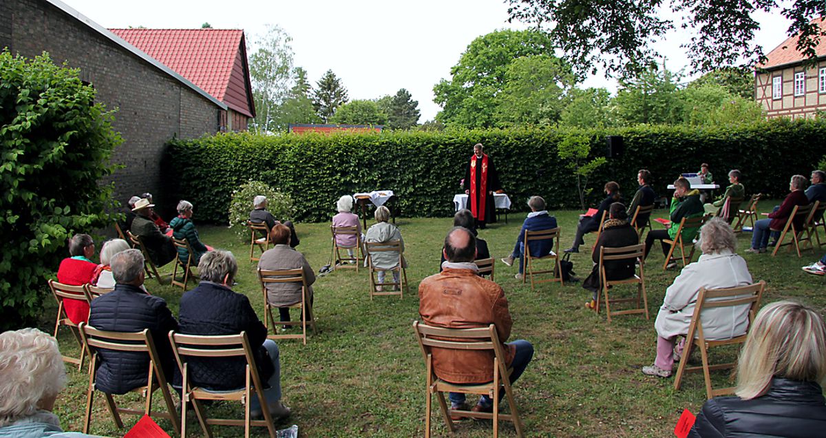 Pfingstgottesdienst in Werlaburgdorf