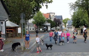 Ferienpassaktion - Start des geführten Spazierganges durch die Goslarer Altstadt