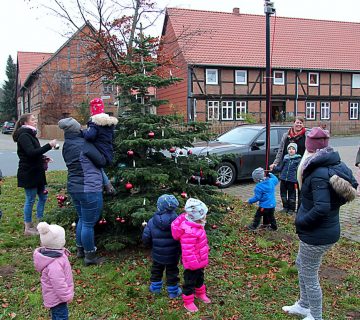 Weihnachtsbaumschmücken 2020 Lengde