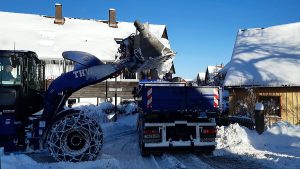 THW Bassum hilft in Bad Harzburg - Schneeräumung im Kirchenbrink